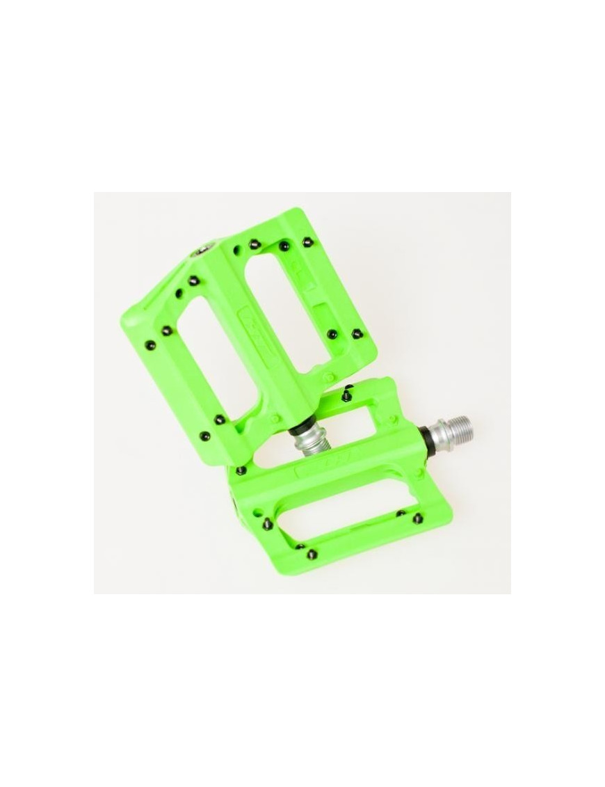 Pedal plastico eje cromo sellado